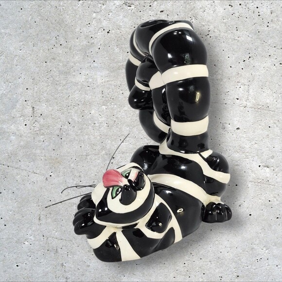 Y2K Lynda Corneille “Clancy” Cat Candle Holder SWAK Character Collectibles B&W - Picture 8 of 14